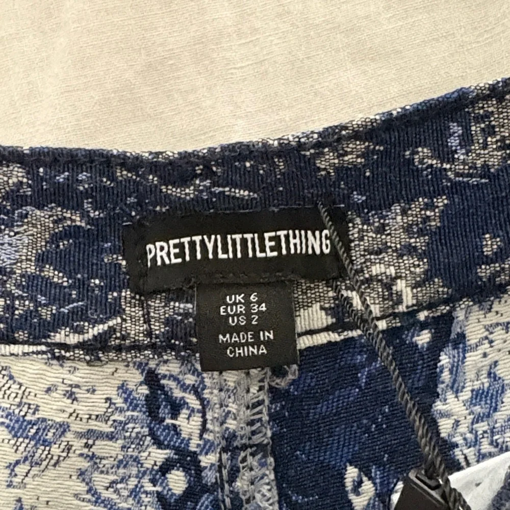 PLT Blue Printed Jacquard Twill Tassel Side Shorts - Picture 8 of 12